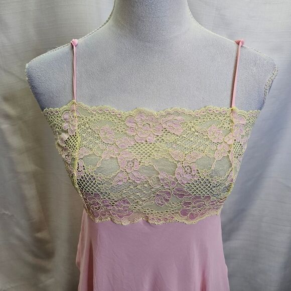 Victoria's Secret Pink Vintage Chiffon and Lace Maxi Slip Gown Size Small - Picture 3 of 9
